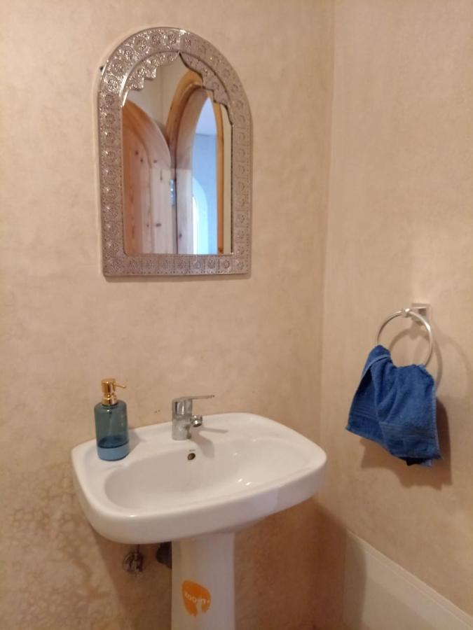 Dar Diafa Samira Surf